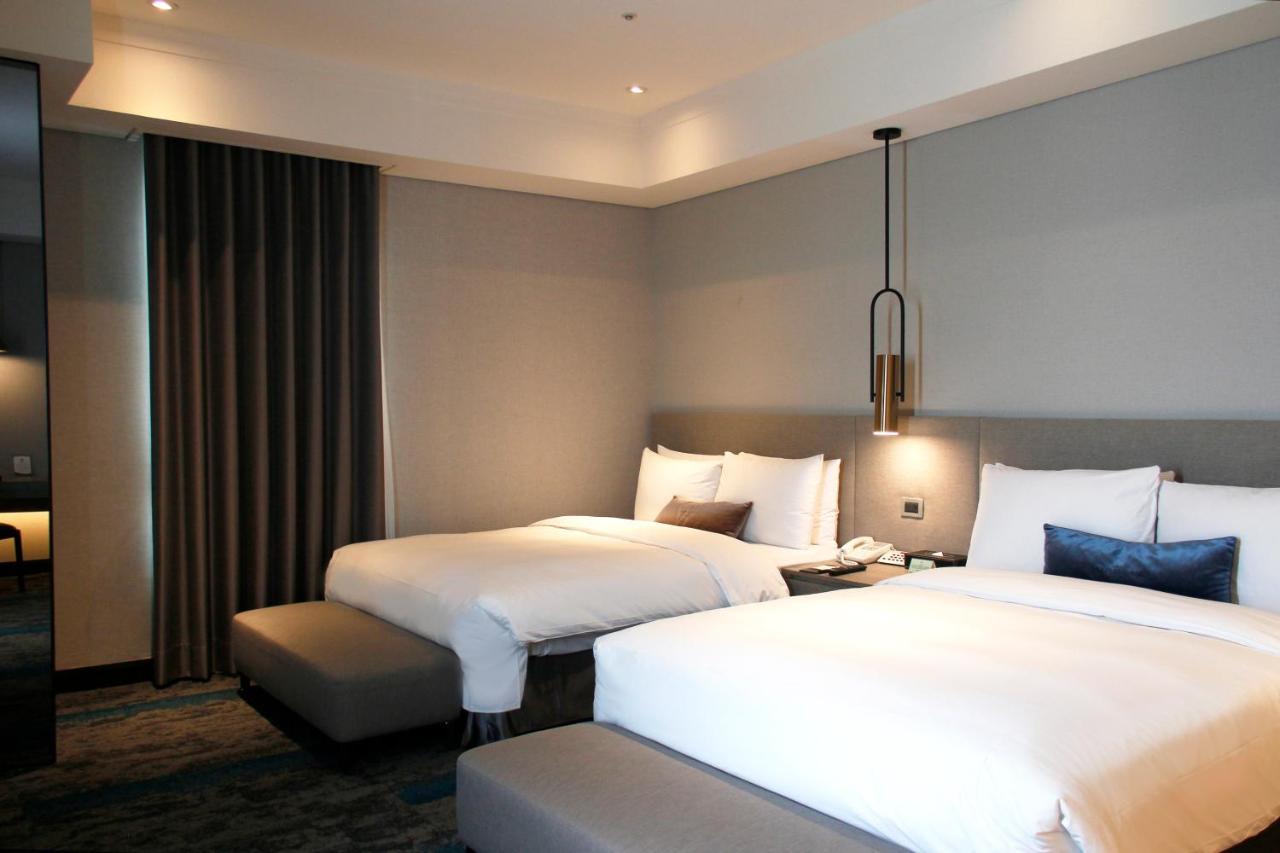 Queena Plaza Hotel Ταϊνάν Εξωτερικό φωτογραφία